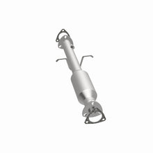 Load image into Gallery viewer, MagnaFlow Direct Fit Catalytic Converter 96-00 GM S-10/Sonoma/Homb