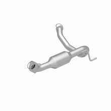 Load image into Gallery viewer, MagnaFlow Direct Fit Catalytic Converter 10-12 Toy FJ/4Runner 4.0L