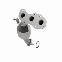 Load image into Gallery viewer, MagnaFlow Direct Fit Catalytic Converter 08-09 Toyota Highlander 3.5L