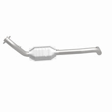 Load image into Gallery viewer, MagnaFlow Direct Fit Catalytic Converter 04-05 Dodge Ram 1500 Pickup 5.7L D/S