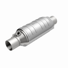 Load image into Gallery viewer, MagnaFlow Universal Catalytic Converter Honda/Isuzu/Nissan/Volkswagen *California OBDII*