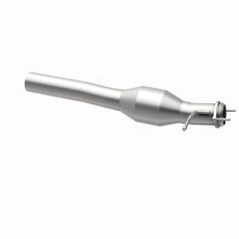 Load image into Gallery viewer, MagnaFlow Direct Fit Catalytic Converter 00-03 Ford F250/350 SD 7.3