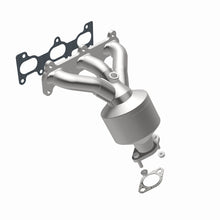 Load image into Gallery viewer, MagnaFlow Direct Fit Catalytic Converter 06 Kia Optima 2.7L