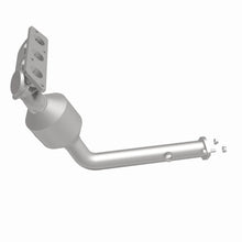Load image into Gallery viewer, MagnaFlow Direct Fit Catalytic Converter 02-03 Freelander 2.5L