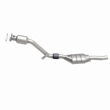 Load image into Gallery viewer, MagnaFlow Direct Fit Catalytic Converter 03 Volkswagen Passat 2.8L