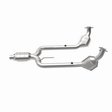 Load image into Gallery viewer, MagnaFlow Direct Fit Catalytic Converter Thunderbird-Cougar 95-96