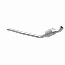 Load image into Gallery viewer, MagnaFlow Direct Fit Catalytic Converter 2006-2011 R350 3.5 L Underbody