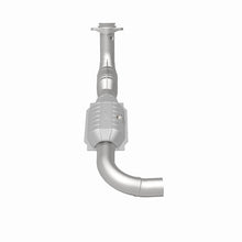Load image into Gallery viewer, MagnaFlow Direct Fit Catalytic Converter 99-00 Ford Exped 4.6L