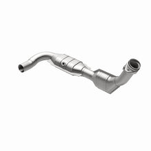Load image into Gallery viewer, MagnaFlow Direct Fit Catalytic Converter 99 F150 4.6L V8 D/S 2WD