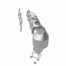 Load image into Gallery viewer, MagnaFlow Direct Fit Catalytic Converter 00-03 Kia Rio 1.5L/1.6L