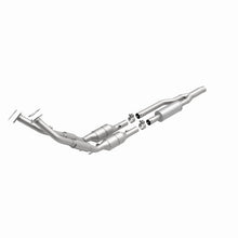Load image into Gallery viewer, MagnaFlow Direct Fit Catalytic Converter TT QUATTRO-08 3.2L OEM