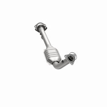 Load image into Gallery viewer, MagnaFlow Direct Fit Catalytic Converter 03-06 Silverado SS Passenger Side OEM
