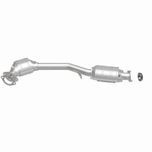 Load image into Gallery viewer, MagnaFlow DF Cat Conv 99-05 Subaru Forester/96-97 &amp; 99-05 Impreza/01-03 Legacy/00-05 Outback Frt/Rr