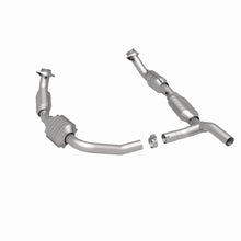 Load image into Gallery viewer, MagnaFlow Direct Fit Catalytic Converter 07-08 Ford E-150 4.6L