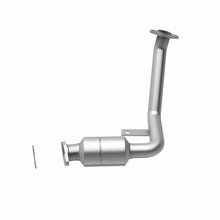 Load image into Gallery viewer, MagnaFlow Direct Fit Catalytic Converter 01-03 Montero 3L Driver Side Front OEM