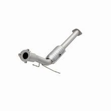 Load image into Gallery viewer, MagnaFlow Direct Fit Catalytic Converter 2001 Volvo V70 X/C 2.4L
