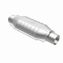 Load image into Gallery viewer, MagnaFlow Universal Catalytic Converter 2.50inch w/ single O2