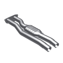 Load image into Gallery viewer, MagnaFlow Direct Fit Catalytic Converter 96-97 7.4L 3500 Truck Rear