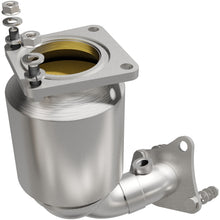 Load image into Gallery viewer, MagnaFlow Direct Fit Catalytic Converter 2011 Nissan Quest 3.5L V6