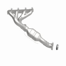 Load image into Gallery viewer, MagnaFlow Direct Fit Catalytic Converter 04-08 Cadillac XLR 4.6L Driver Side