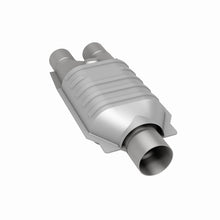 Load image into Gallery viewer, MagnaFlow Universal Catalytic Converter 2.5 inch/2 inch Single/dual OEM