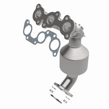 Load image into Gallery viewer, MagnaFlow Direct Fit Catalytic Converter California Grade 04-06 Toyota Camry 3.3L