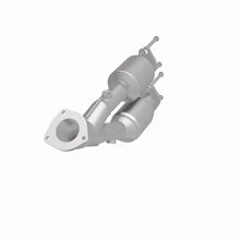 Load image into Gallery viewer, MagnaFlow Direct Fit Catalytic Converter 00-01 Cherokee 4L Front