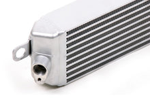 Load image into Gallery viewer, CSF 07-13 BMW M3 (E9X) Race-Spec Oil Cooler - GTR Auto