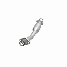 Load image into Gallery viewer, MagnaFlow Direct Fit Catalytic Converter 2011-2015 Juke L4 1.6 OEM Underbody