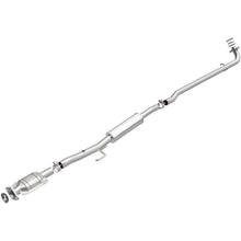 Load image into Gallery viewer, MagnaFlow Direct Fit Catalytic Converter 00-04 Toyota Avalon 3.0L