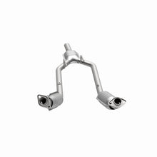 Load image into Gallery viewer, MagnaFlow Direct Fit Catalytic Converter 96-97 Mercury Cougar 3.8L