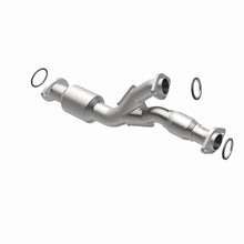 Load image into Gallery viewer, MagnaFlow Direct Fit Catalytic Converter 93-97 Lexus GS300 / 92-98 SC300 3.0L Front