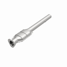 Load image into Gallery viewer, MagnaFlow Direct Fit Catalytic Converter 1999 Ford E250 5.4L