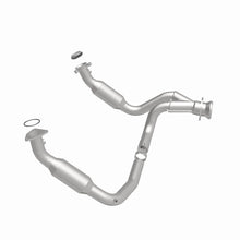 Load image into Gallery viewer, MagnaFlow Direct Fit Catalytic Converter 2007-2008 Cadillac Escalade 6.2L