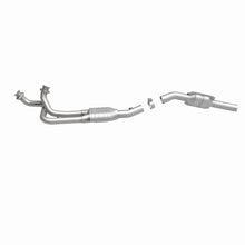 Load image into Gallery viewer, MagnaFlow Direct Fit Catalytic Converter 1996 Ford E-150 4.9L