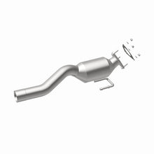 Load image into Gallery viewer, MagnaFlow Direct Fit Catalytic Converter 04-06 Porsche Cayenne 3.2L