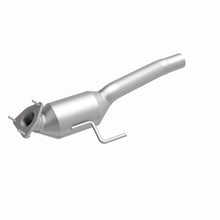 Load image into Gallery viewer, MagnaFlow Direct Fit Catalytic Converter 04-07 VW Touareg 4.2L Passenger Side