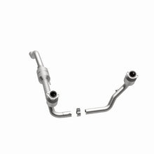 Load image into Gallery viewer, MagnaFlow Direct Fit Catalytic Converter 00-03 Dodge Durango 4.7L