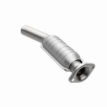 Load image into Gallery viewer, MagnaFlow Direct Fit Catalytic Converter 06-10 Toyota Rav4 3.5L