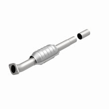 Load image into Gallery viewer, MagnaFlow Direct Fit Catalytic Converter 04 Mitsubishi Galant 2.4L