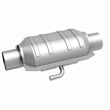 Load image into Gallery viewer, MagnaFlow Universal Catalytic Converter 2 W/Air FED