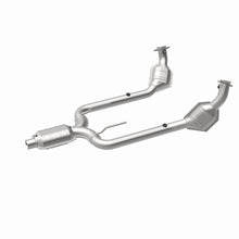 Load image into Gallery viewer, MagnaFlow Direct Fit Catalytic Converter Thunderbird-Cougar 95-96
