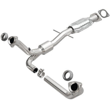 Load image into Gallery viewer, MagnaFlow Direct Fit Catalytic Converter 00-0 S-10/Sonoma 4.3L