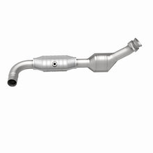 Load image into Gallery viewer, MagnaFlow Direct Fit Catalytic Converter 99-00 Ford F-150 4.2L 50S
