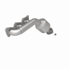 Load image into Gallery viewer, MagnaFlow Direct Fit Catalytic Converter 2009 Kia Borrego 3.8L Driver Side