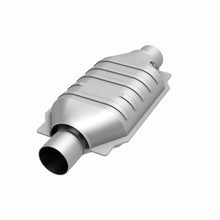 Load image into Gallery viewer, MagnaFlow Universal Catalytic Converter 3 W/O2 Boss