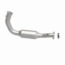 Load image into Gallery viewer, MagnaFlow Direct Fit Catalytic Converter OEM 2004 Jeep Liberty Underbody