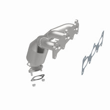 Load image into Gallery viewer, MagnaFlow Direct Fit Catalytic Converter 02-06 Hyun/Kia 2.7 frt OEM