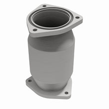 Load image into Gallery viewer, MagnaFlow Direct Fit Catalytic Converter 99-02 Daewoo Nubira 2.0L fr