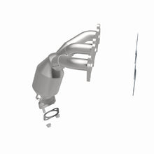 Load image into Gallery viewer, MagnaFlow Direct Fit Catalytic Converter 02-06 Hyun/Kia 2.7 frt OEM
